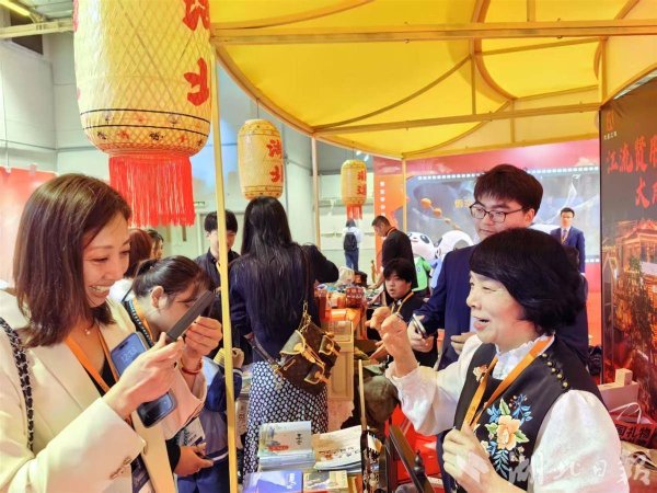 蚂蚁配资 湖北文旅代表团亮相第13届澳门旅博会