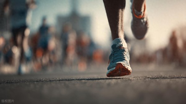 配先查 改命最好的方式：坚持跑步